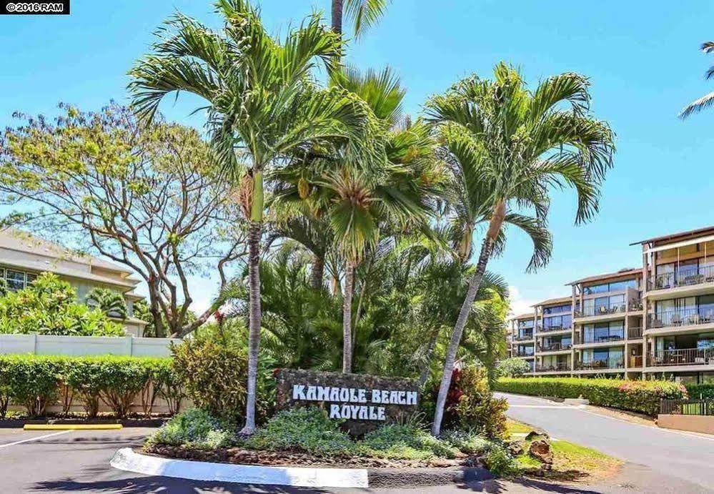 Kamaole Beach Royale Resort Kihei Exterior photo